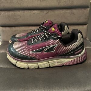 Altra Torrin 2.5 Women's Purple Running Shoes Size 8